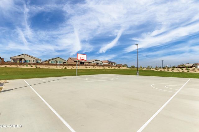 18904 W LAUREL Lane, Surprise, AZ 85388