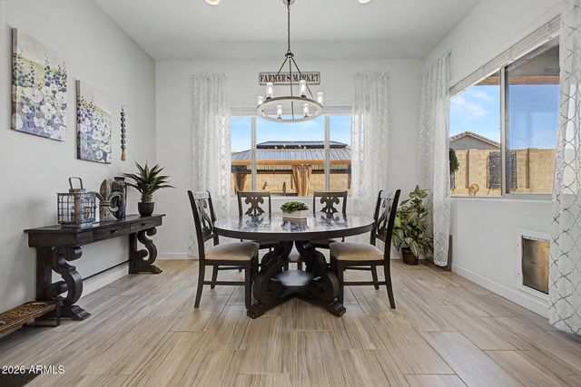 18904 W LAUREL Lane, Surprise, AZ 85388