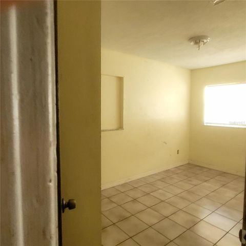 7503 CORAL VINE LANE, Tampa, FL 33619