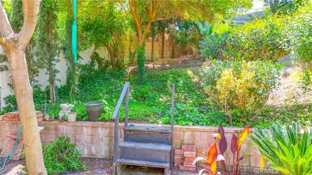 14537 Gandesa, La Mirada, CA 90638