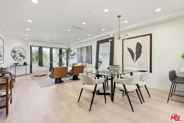 11715 Chenault Street 102, Los Angeles, CA 90049