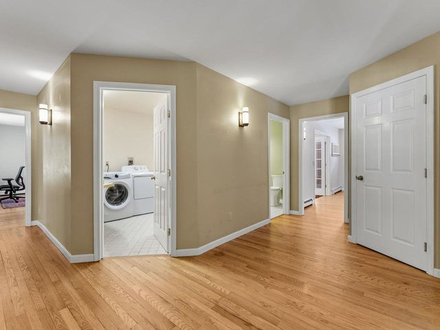 60 Catella Road, Essex, VT 05452