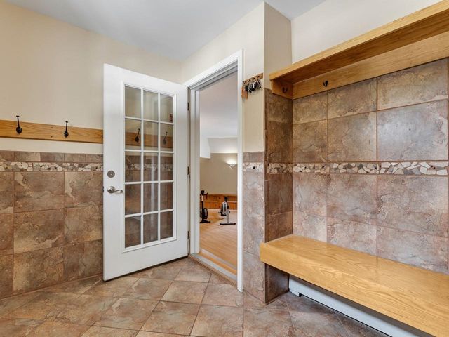 60 Catella Road, Essex, VT 05452