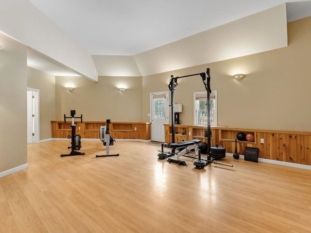 60 Catella Road, Essex, VT 05452