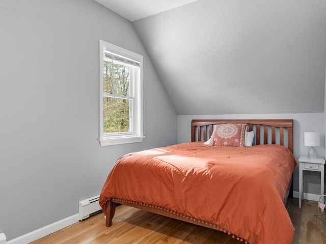 60 Catella Road, Essex, VT 05452