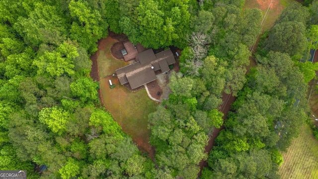 712 Honeysuckle Lane, Temple, GA 30179