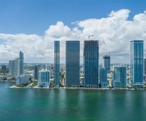 700 NE 24th St 903, Miami, FL 33137