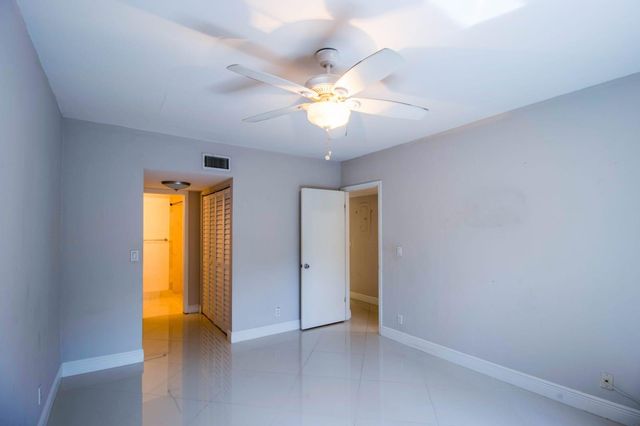 2358 NW 37th Avenue, Coconut Creek, FL 33066