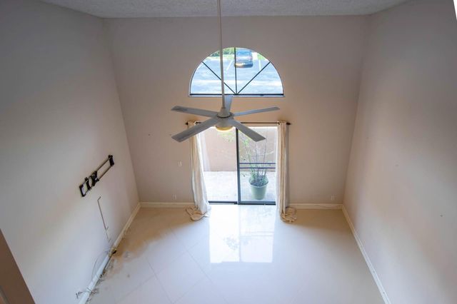 2358 NW 37th Avenue, Coconut Creek, FL 33066