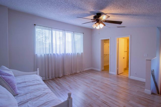 2358 NW 37th Avenue, Coconut Creek, FL 33066