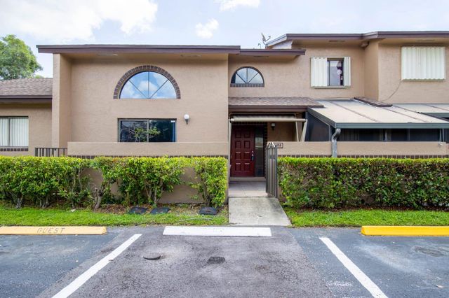 2358 NW 37th Avenue, Coconut Creek, FL 33066