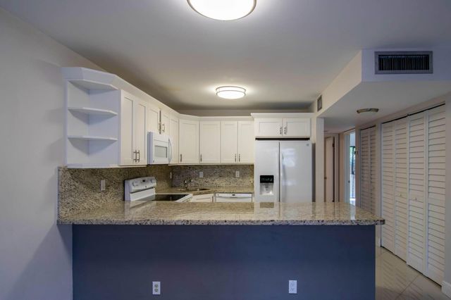 2358 NW 37th Avenue, Coconut Creek, FL 33066