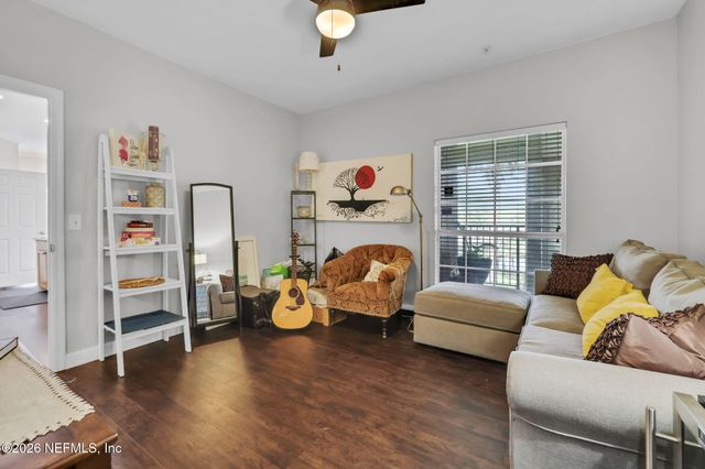 10961 BURNT MILL Road 1621, Jacksonville, FL 32256