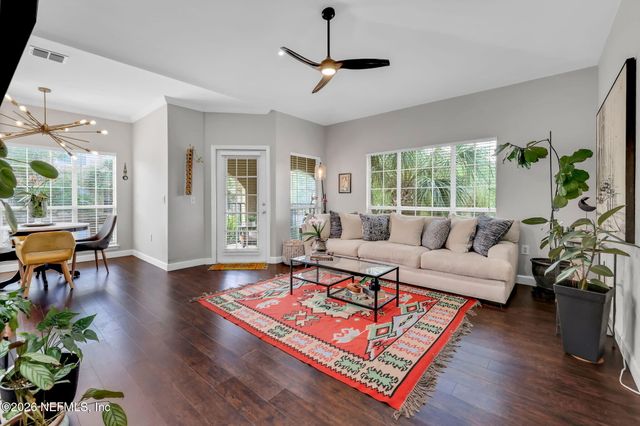10961 BURNT MILL Road 1621, Jacksonville, FL 32256