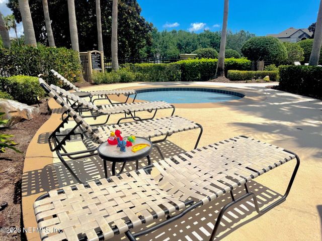 10961 BURNT MILL Road 1621, Jacksonville, FL 32256