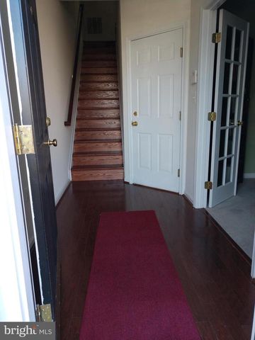 5627 LANIER AVE, Suitland, MD 20746