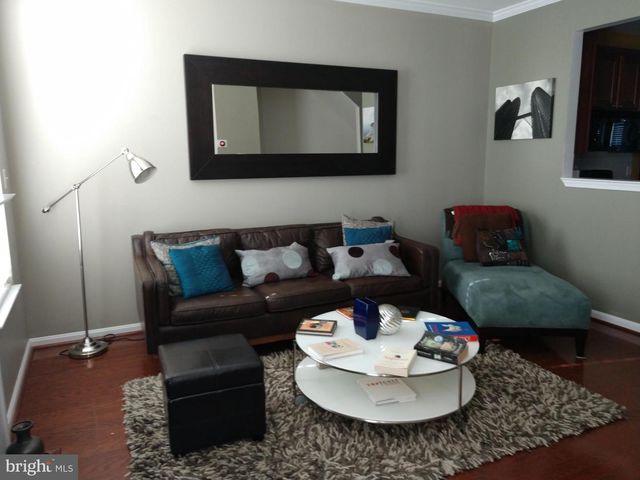 5627 LANIER AVE, Suitland, MD 20746