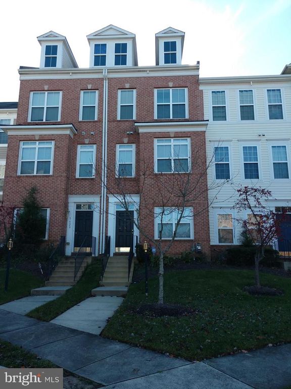 5627 LANIER AVE, Suitland, MD 20746