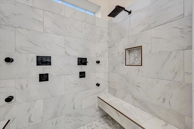 3710 Plum Glen Court, Houston, TX 77059