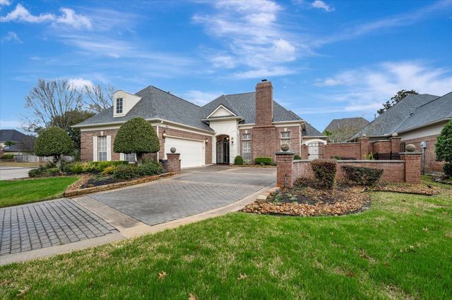 3710 Plum Glen Court, Houston, TX 77059