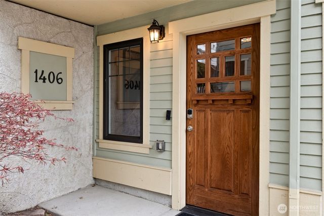 1406 N 38th Street, Seattle, WA 98103