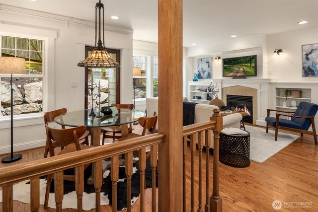 1406 N 38th Street, Seattle, WA 98103