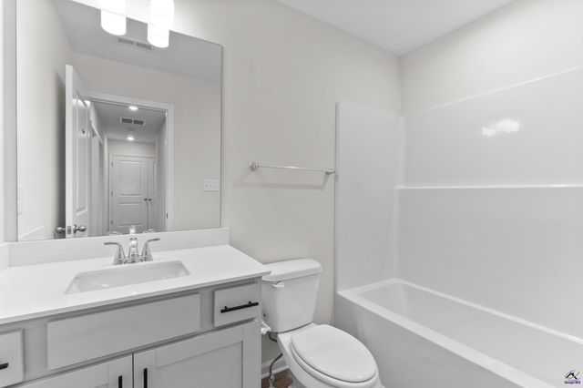 1050 Sun Valley Court C60, Macon, GA 31211