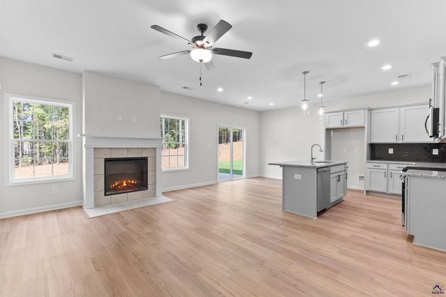 1050 Sun Valley Court C60, Macon, GA 31211