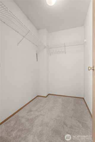 13716 21st Avenue E, Tacoma, WA 98445