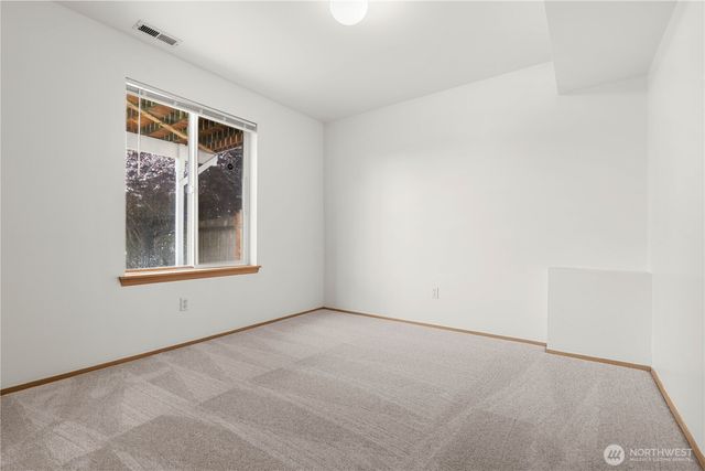 13716 21st Avenue E, Tacoma, WA 98445