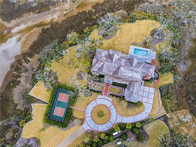 144 Point Lane, St Simons Island, GA 31522