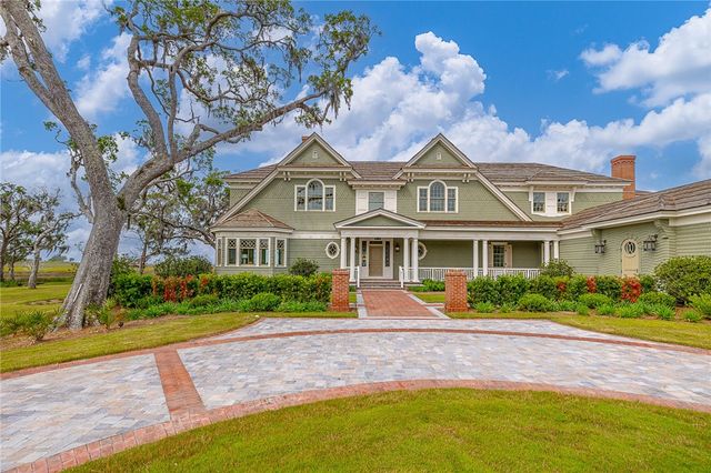 144 Point Lane, St Simons Island, GA 31522