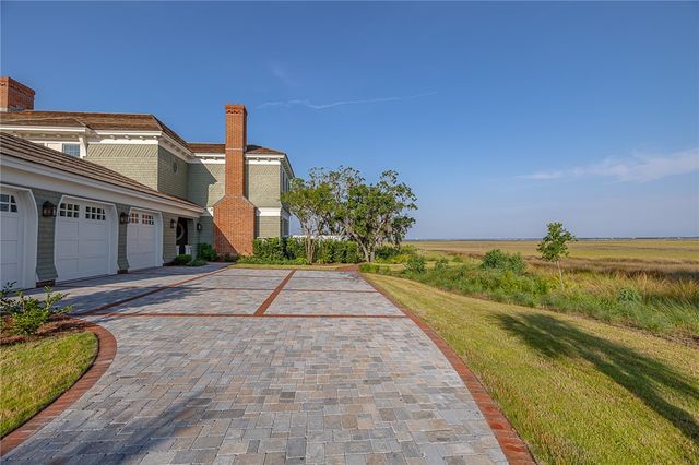 144 Point Lane, St Simons Island, GA 31522