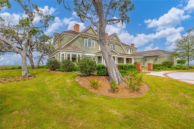 144 Point Lane, St Simons Island, GA 31522
