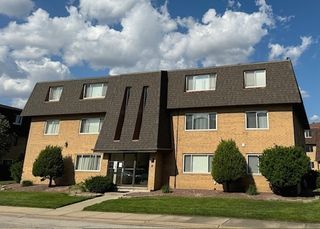10437 Natoma Avenue 4, Chicago Ridge, IL 60415