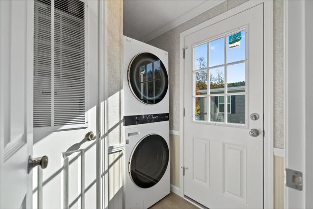 59 Crossing Manor Drive, Berlin, VT 05602