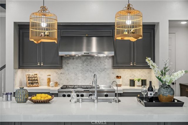 113 Wanderer, Irvine, CA 92618