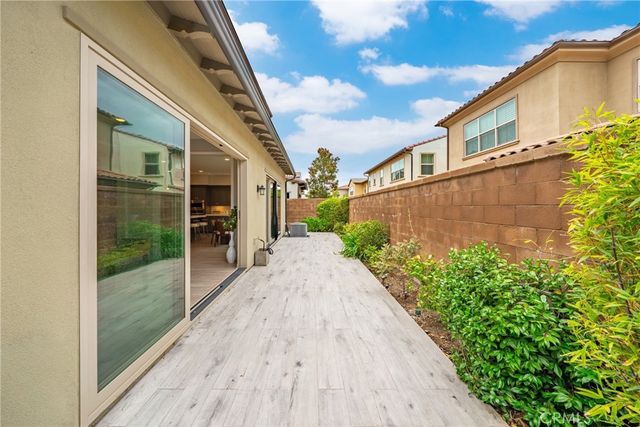 113 Wanderer, Irvine, CA 92618