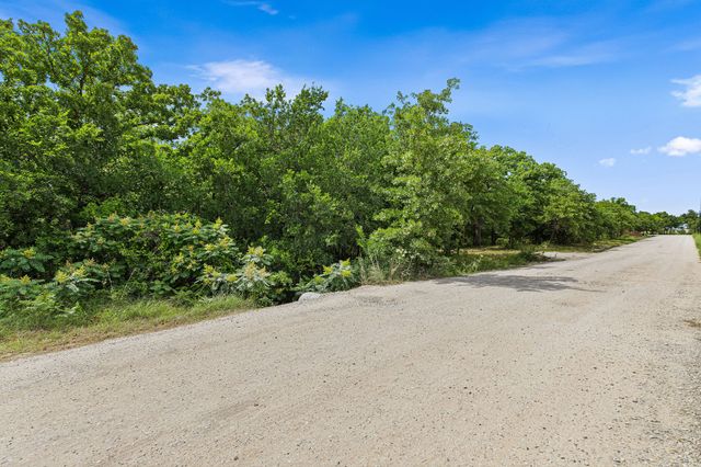 Lot 3 Private Road 3204, Bridgeport, TX 76426