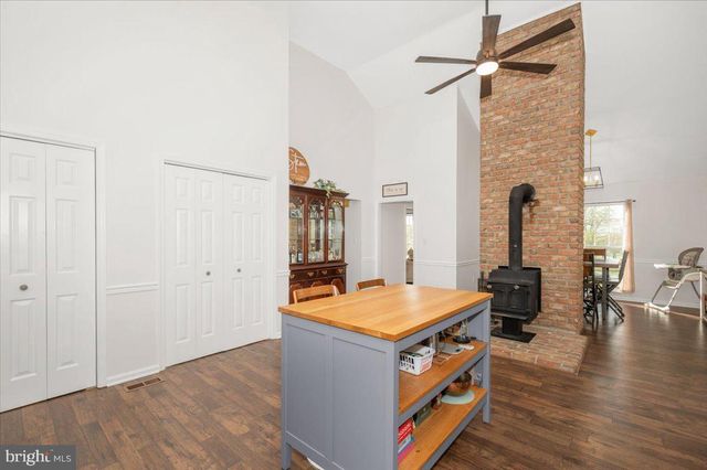 1345 WAKEFIELD VALLEY RD, New Windsor, MD 21776