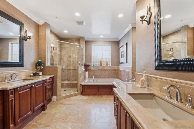 1690 Gascony Rd, Encinitas, CA 92024