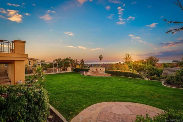 1690 Gascony Rd, Encinitas, CA 92024