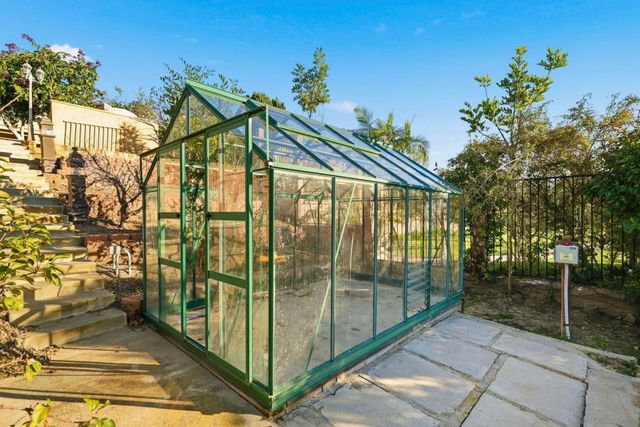 1690 Gascony Rd, Encinitas, CA 92024