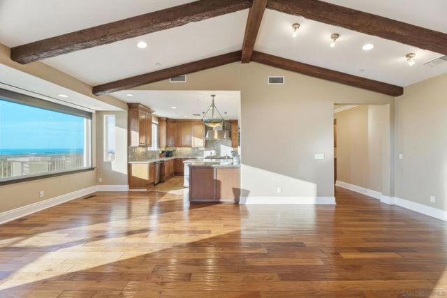 1690 Gascony Rd, Encinitas, CA 92024