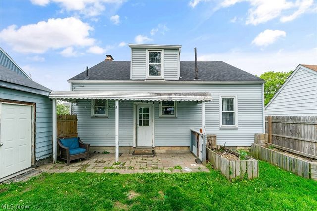 51 Renwick Drive, Poland, OH 44514