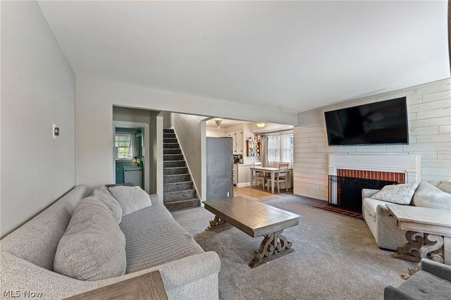 51 Renwick Drive, Poland, OH 44514