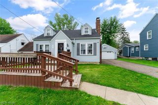 51 Renwick Drive, Poland, OH 44514
