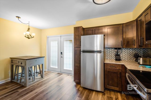 113 W 6th Avenue 12, Gulf Shores, AL 36542