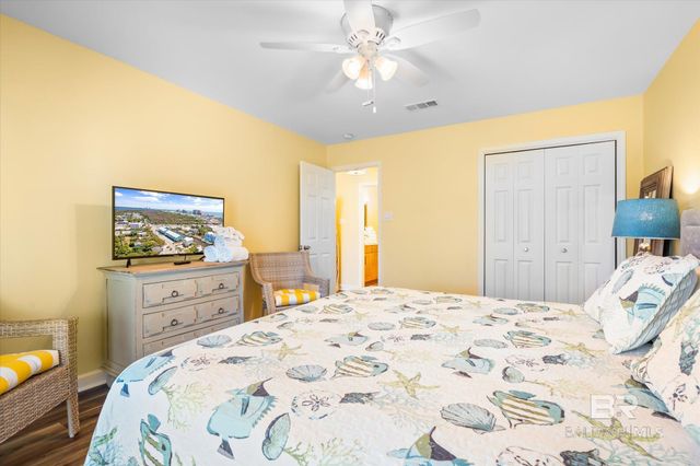 113 W 6th Avenue 12, Gulf Shores, AL 36542
