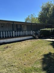 1102 Turley Court, Highlands, TX 77562